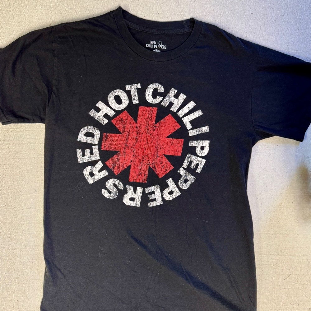 Red Hot Chili Peppers Black T! So soft!